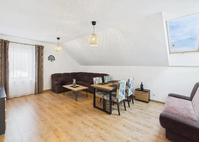 Debowka - Rodzinny Wilcze (Greater Poland)